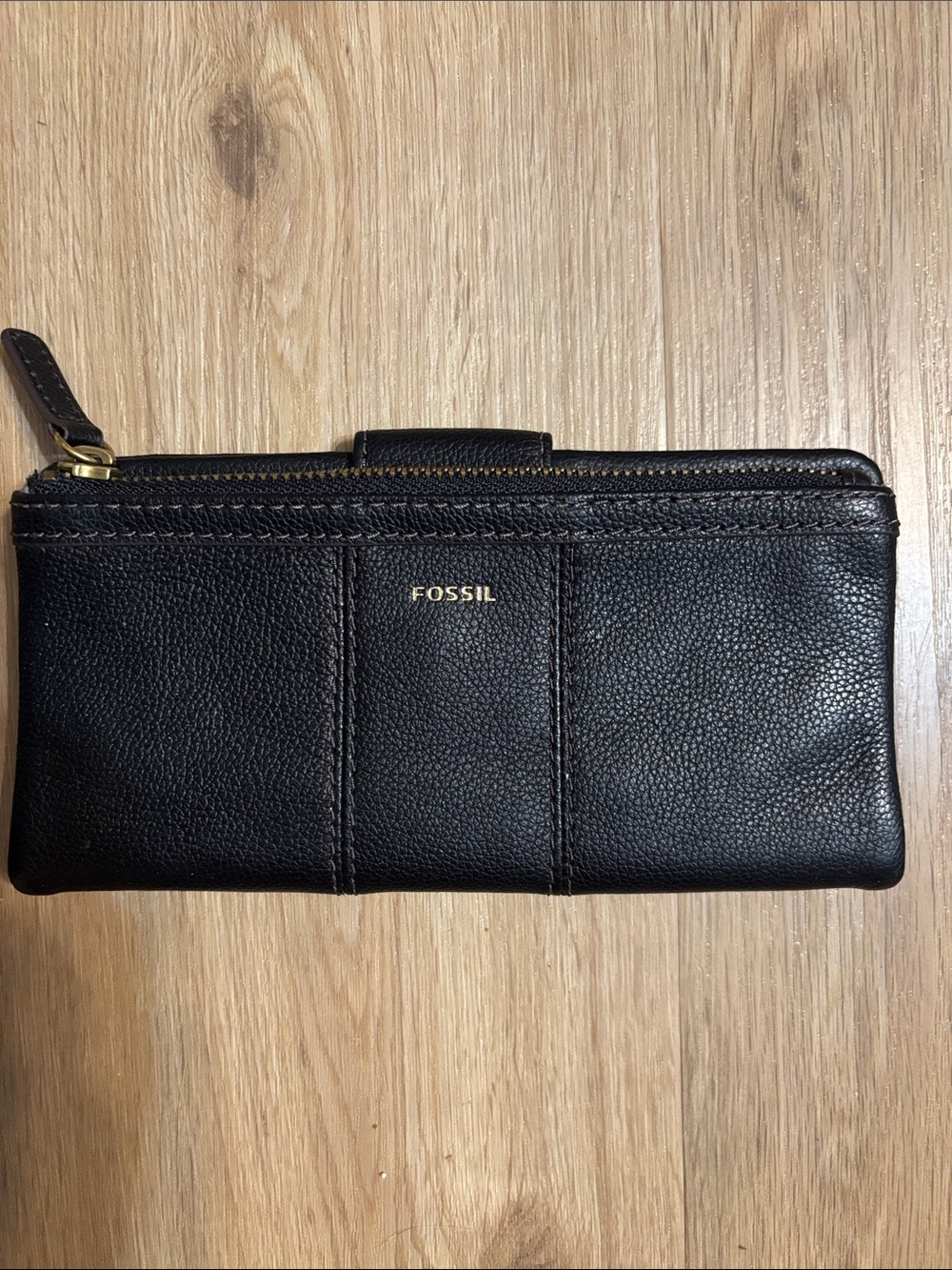 Fossil Black Pebbled Leather Zip Clutch Wallet - Picture 1 of 3